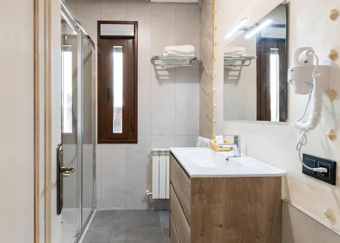 Castillos 1i 토르데실라